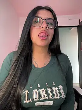 Devilsweet17 online show from April 22, 8:54 pm