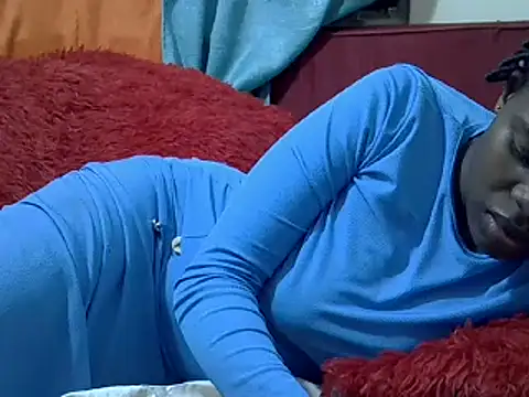 Snapshot of Creamy_dolly chatting on March 16, 6:01 pm Creamy dolly online show from March 16, 6:01 pm