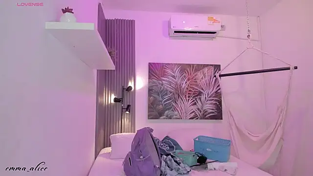 emma alice  online show from September 17, 12:07 pm