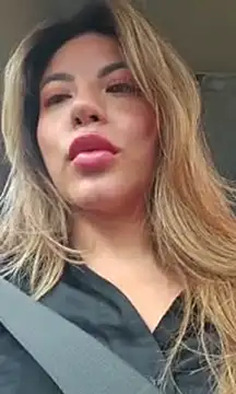 Karen San Miguel online show from October 14, 6:31 pm