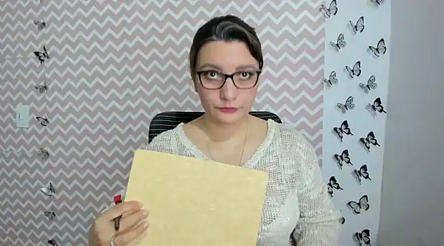 Amie Adams82  online show from December 11, 4:09 pm