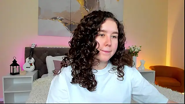 Ariella Sol online show from January 27, 1:05 am