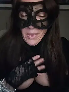 23Milly online show from December 9, 1:55 pm