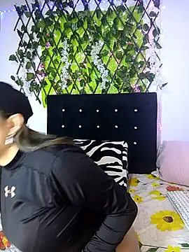 any mour online show from February 1, 2:37 pm