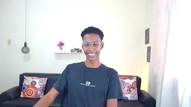 Snapshot of maiki18_ chatting on January 28, 4:30 pm maiki18  online show from January 28, 4:30 pm
