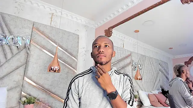 JamesParck online show from February 21, 12:39 pm