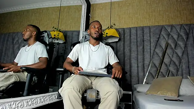 JamesParck online show from March 17, 11:41 pm