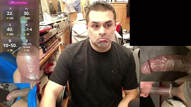 Snapshot of ClampMaster chatting on January 24, 9:05 pm ClampMaster online show from January 24, 9:05 pm