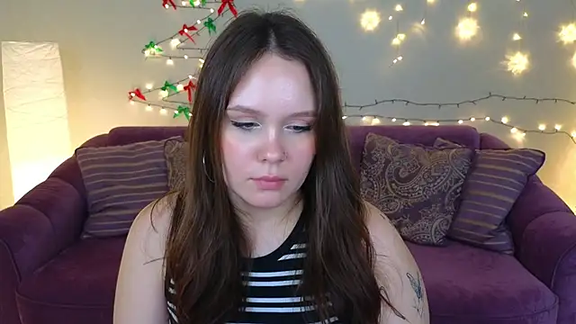 Snapshot of miki_miki_cutie_ chatting on December 19, 7:40 pm miki miki cutie online show from December 19, 7:40 pm