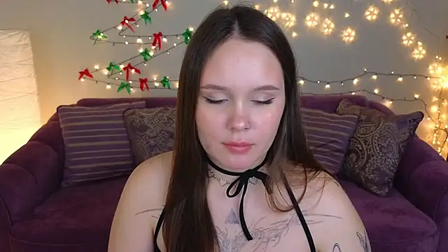 Snapshot of miki_miki_cutie_ chatting on January 3, 7:18 pm miki miki cutie online show from January 3, 7:18 pm