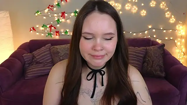 Snapshot of miki_miki_cutie_ chatting on January 4, 10:45 pm miki miki cutie online show from January 4, 10:45 pm