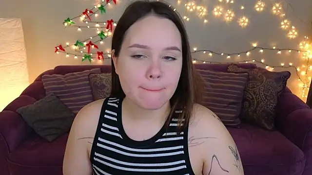 Snapshot of miki_miki_cutie_ chatting on January 5, 4:38 pm miki miki cutie online show from January 5, 4:38 pm