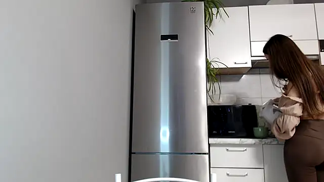 SierraSky  online show from February 13, 6:05 pm