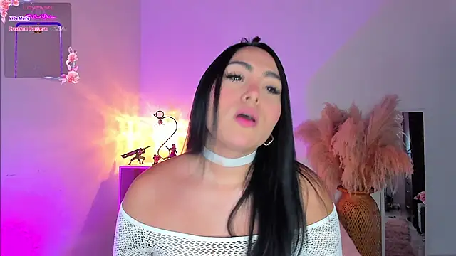 Snapshot of Sarahballiston_ chatting on December 13, 9:09 pm Sarahballiston  online show from December 13, 9:09 pm