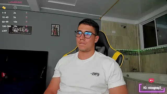 owengray2n online show from February 27, 2:10 am