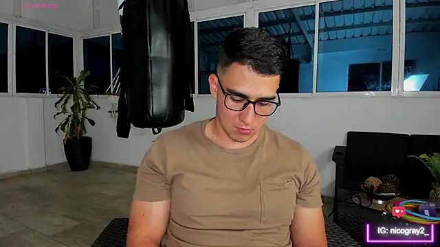 owengray2n online show from March 16, 12:45 am