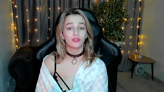 Sinty Noria online show from February 5, 4:06 am