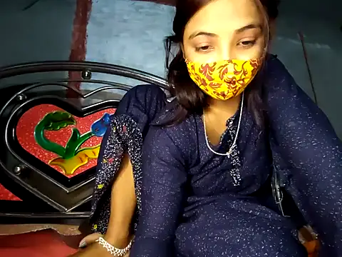 Snapshot of cutesoma2 chatting on December 21, 8:10 pm cutesoma2 online show from December 21, 8:10 pm