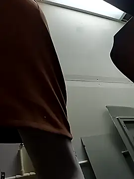 Snapshot of Takemeouttothedungen chatting on March 11, 10:27 pm Takemeouttothedungen online show from March 11, 10:27 pm