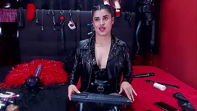 Snapshot of Hannamariana chatting on February 5, 4:25 pm Hannamariana online show from February 5, 4:25 pm