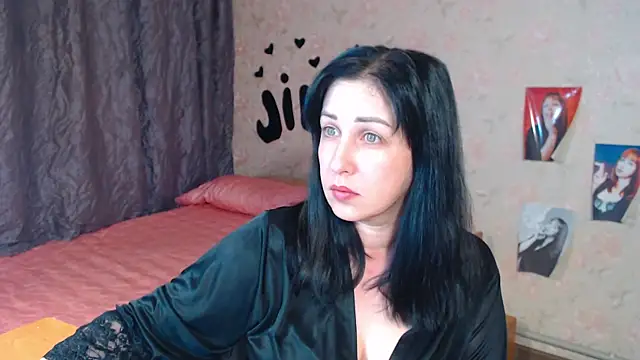 JillStevens online show from October 6, 3:31 pm