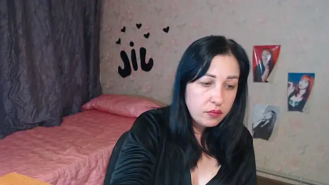 JillStevens online show from October 19, 3:56 pm