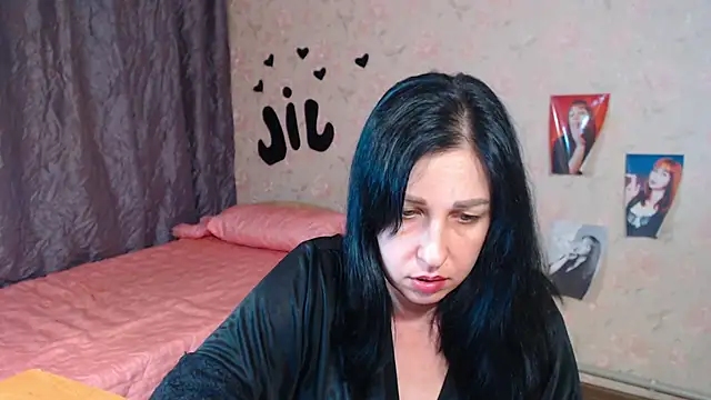 JillStevens online show from November 14, 6:28 pm