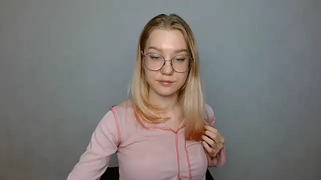 Snapshot of cindi_hot chatting on January 29, 12:13 pm cindi hot online show from January 29, 12:13 pm