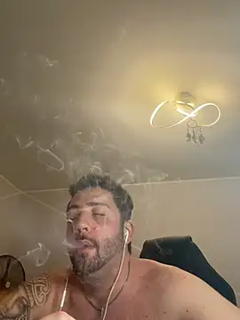 1ninefellababy online show from February 2, 8:18 pm