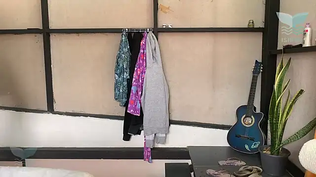 IsusSun online show from December 21, 4:47 pm