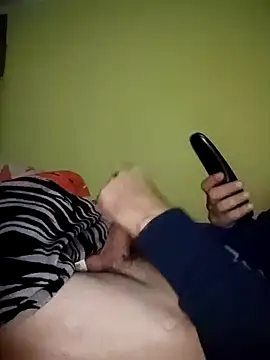 armando1983 hot online show from October 19, 12:00 am