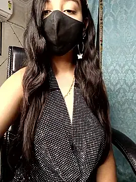 Parinaaz18 online show from December 15, 1:43 am