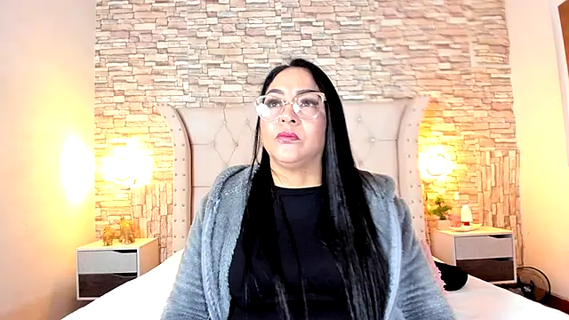 Gina Myers online show from September 19, 12:28 pm