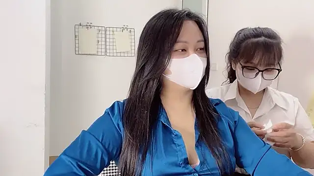 Bamboo Swetie online show from December 18, 3:18 pm