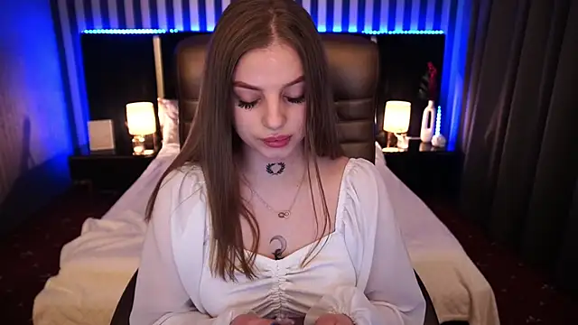 Lexi Si online show from February 26, 7:42 am