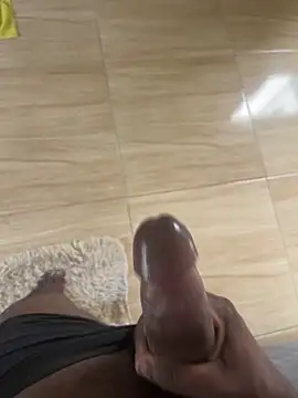 Snapshot of 1bigodinho chatting on February 11, 7:19 pm 1bigodinho online show from February 11, 7:19 pm