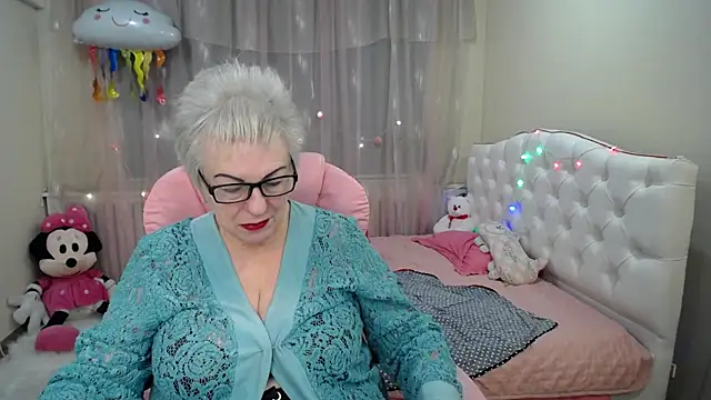 KayleSmoll online show from January 23, 1:19 am