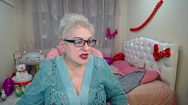 KayleSmoll online show from February 27, 4:52 am