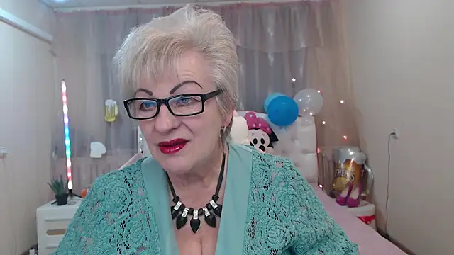 KayleSmoll online show from September 20, 6:42 pm