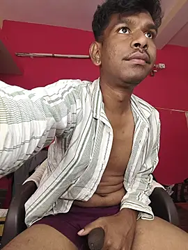 Snapshot of richardjames95 chatting on June 17, 1:56 pm richardjames95 online show from June 17, 1:56 pm
