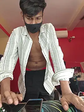 Snapshot of richardjames95 chatting on July 6, 7:49 pm richardjames95 online show from July 6, 7:49 pm