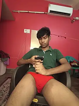 Snapshot of richardjames95 chatting on July 27, 9:38 am richardjames95 online show from July 27, 9:38 am