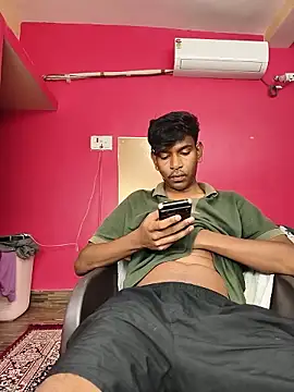 Snapshot of richardjames95 chatting on August 2, 7:23 pm richardjames95 online show from August 2, 7:23 pm