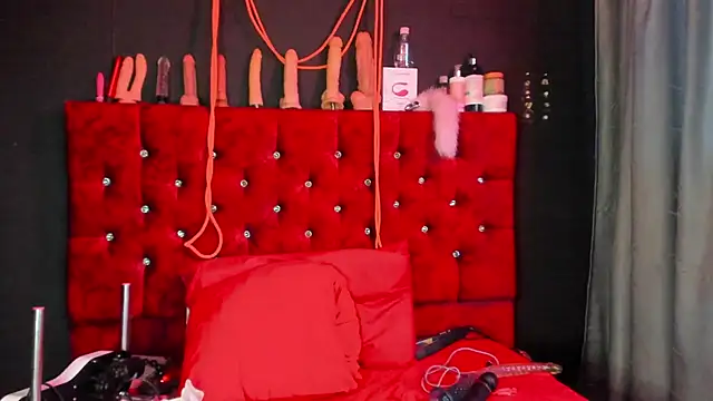 Snapshot of Alice_ch1 chatting on March 3, 10:10 pm Alice ch1 online show from March 3, 10:10 pm