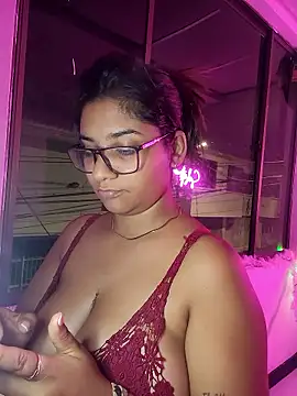 Sofythom1 online show from December 3, 3:41 am