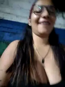 Sofythom1 online show from February 5, 1:04 am