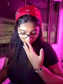 Sofythom1 online show from February 8, 2:26 am