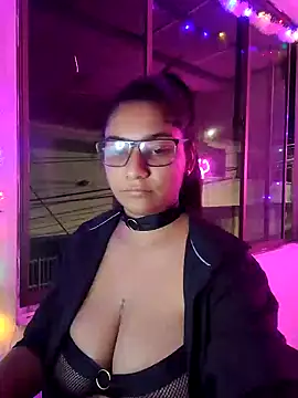 Sofythom1 online show from February 12, 4:23 am