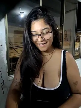 Sofythom1 online show from March 9, 1:04 am