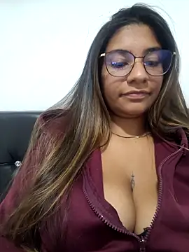 Sofythom1 online show from December 21, 1:13 am